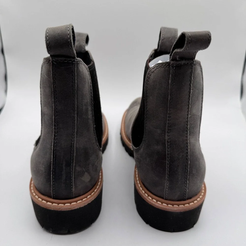 Nisolo Go-To Lug Chelsea Boot Grey‎ Leather Women's 7 Nee in Box Water Resistant